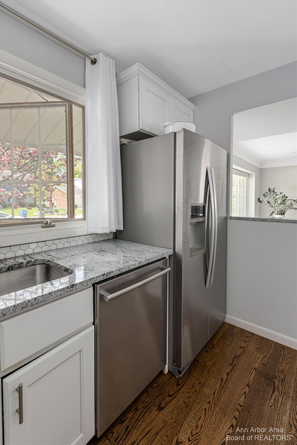 2777 Colony Road Ann Arbor, MI 48104 - Photo 16 of 41 Photo 16