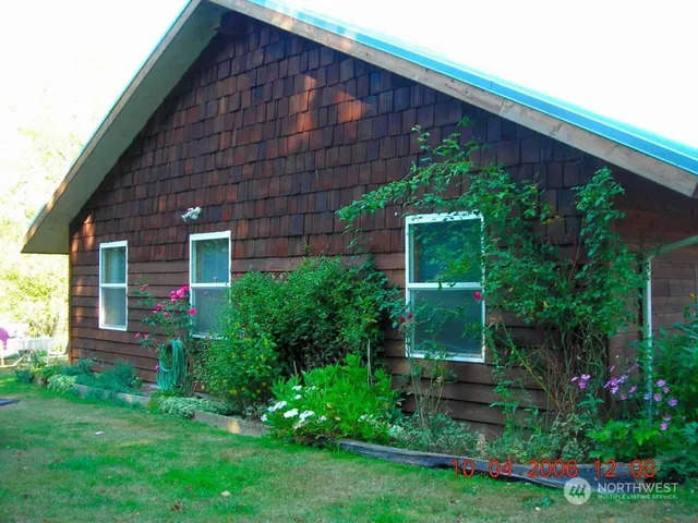 $999,995 | 314-316 Power Plant Road, Port Angeles, WA 98363