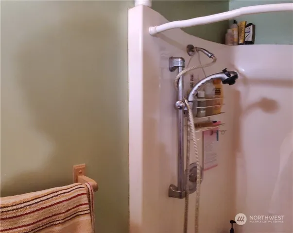 $999,995 | 314-316 Power Plant Road, Port Angeles, WA 98363