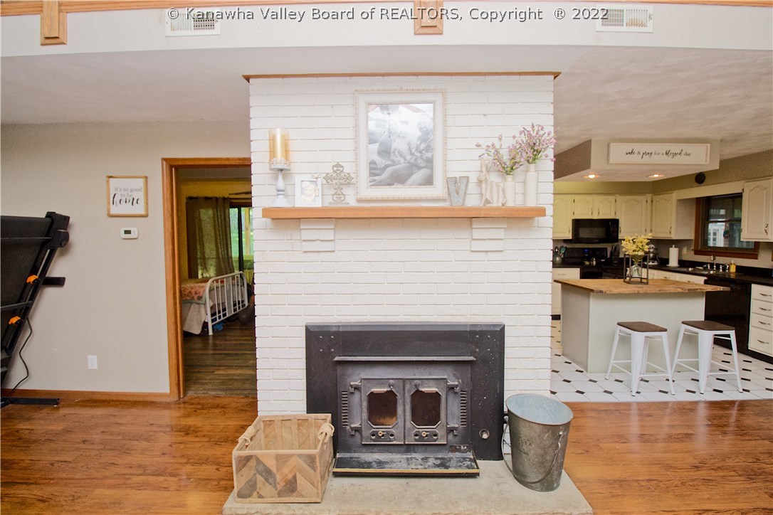 2150 Bluelick Road Winfield, WV 25213 - Photo 11 of 47 Gallery Image 11