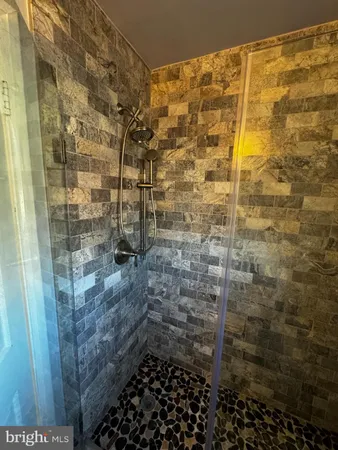 $2,500 | 4629 36th Street South, Unit B1, Arlington, VA 22206