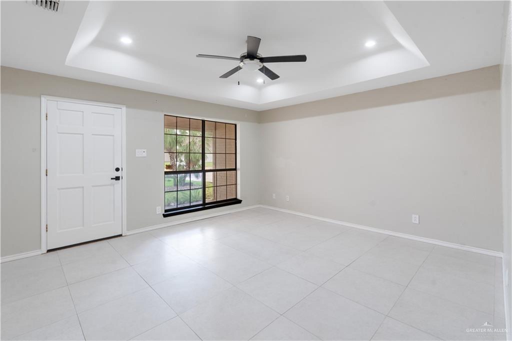 2401 South Jackson Road, Unit 29 Pharr, TX 78577 - Photo 3 of 14