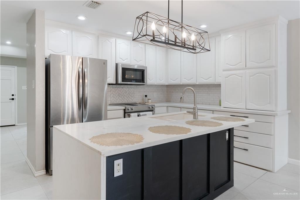 2401 South Jackson Road, Unit 29 Pharr, TX 78577 - Photo 5 of 14