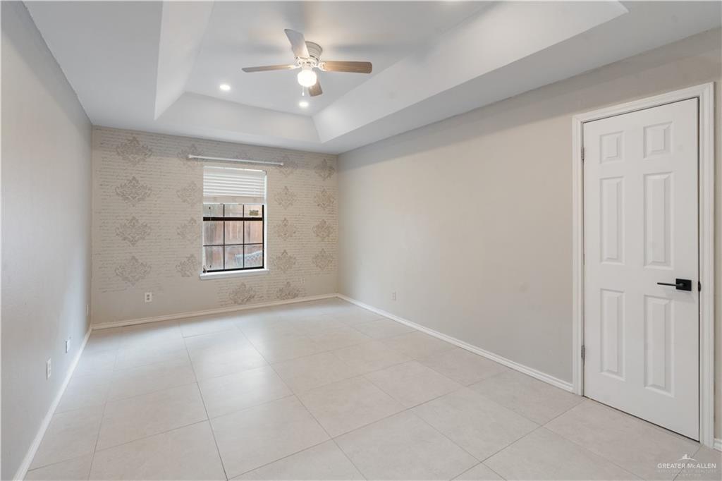 2401 South Jackson Road, Unit 29 Pharr, TX 78577 - Photo 9 of 14