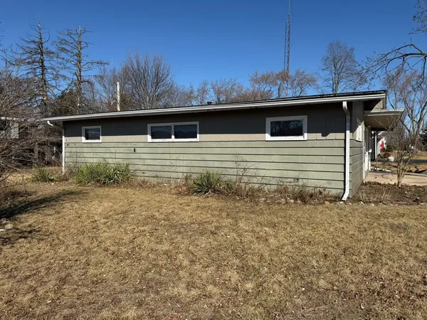 $279,900 | 28 South Willoway, North Aurora, IL 60542