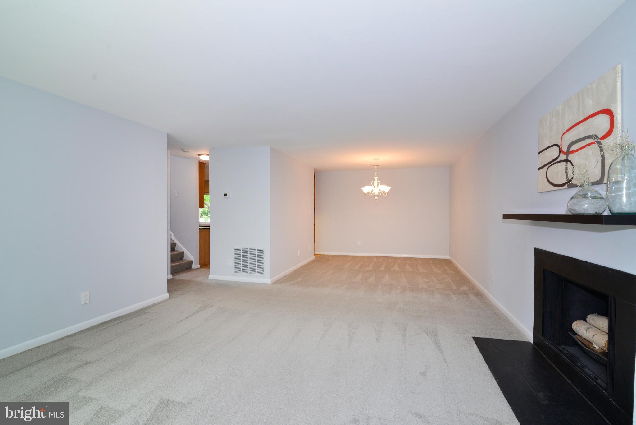 11128 Harbor Court Reston, VA 20191 - Photo 43 of 44 Great open floor plan, with great space.