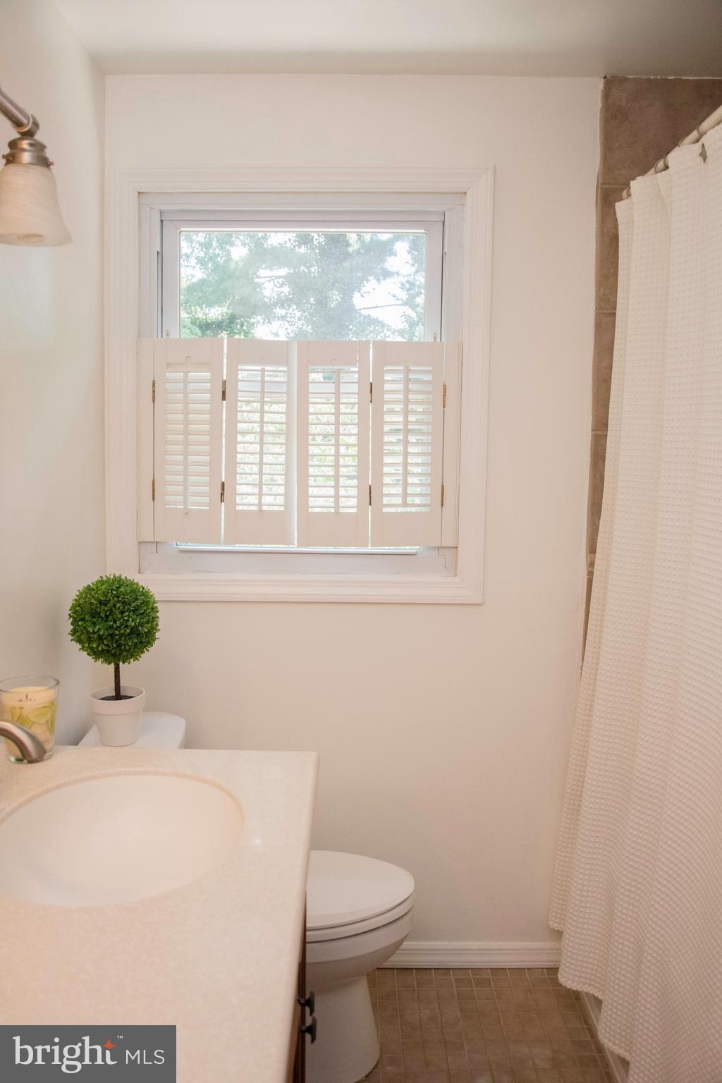 2802 Waterford Drive Cinnaminson, NJ 08077 - Photo 52 of 59 a bathroom with a sink and a toilet