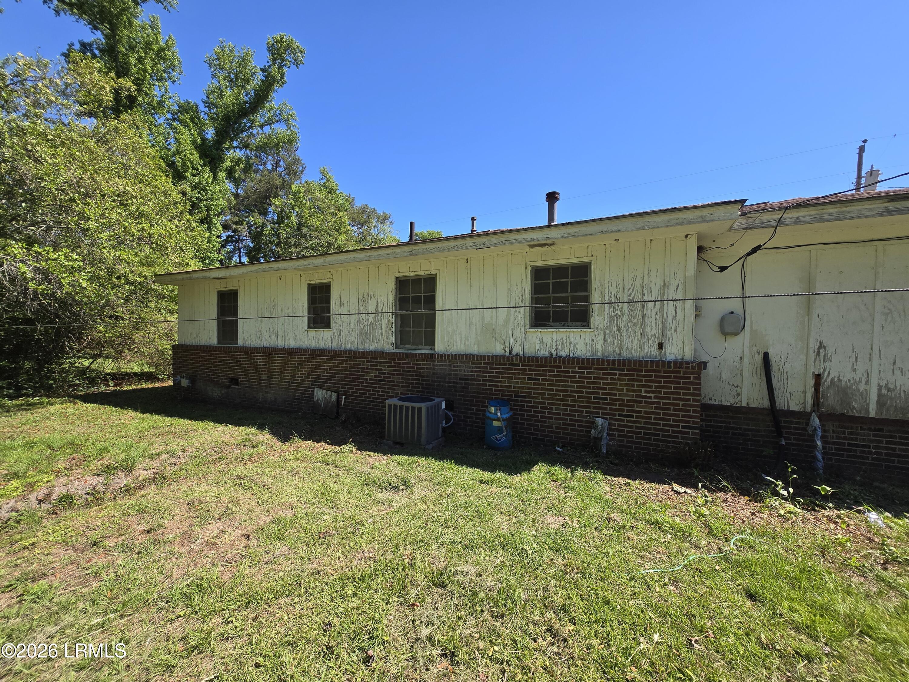 281 State Rd S-5-432 Bamberg, SC 29003 - Photo 32 of 43 20260515_104035