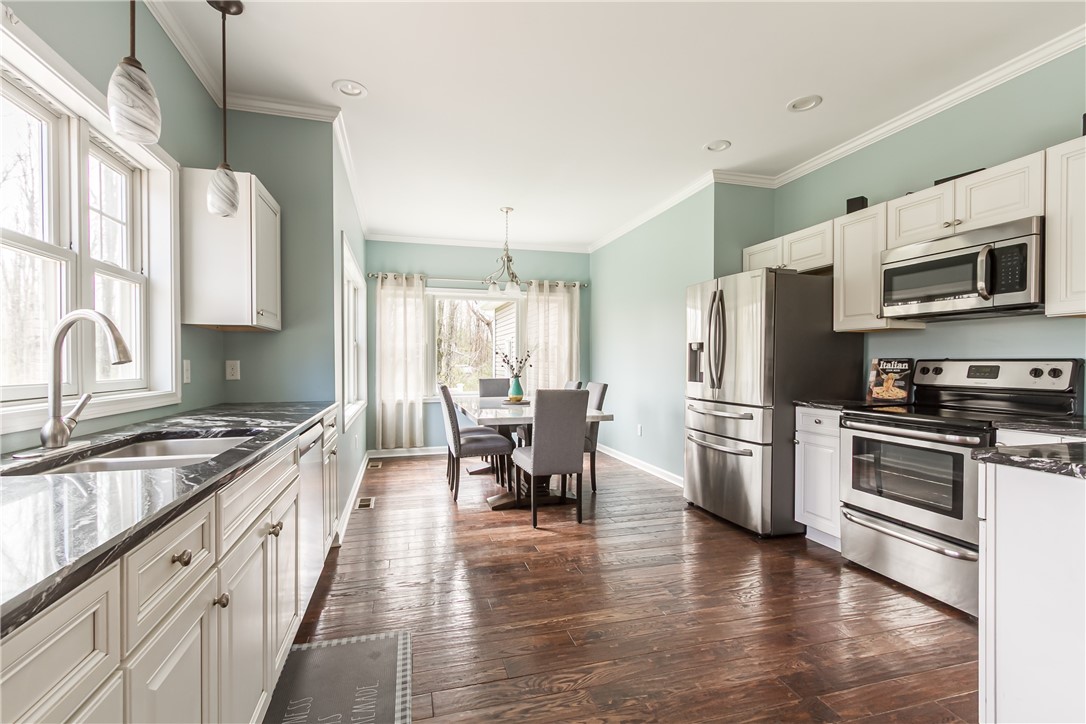 4976 School House Road Walworth, NY 14519 - Photo 9 of 46