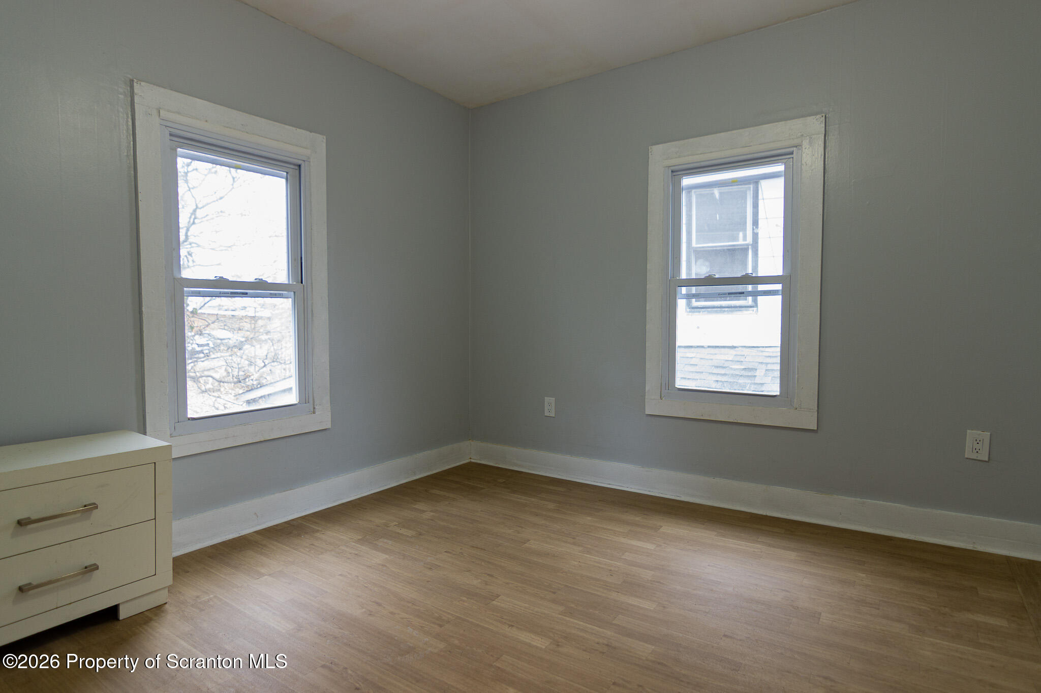 214 William Street Scranton, PA 18508 - Photo 22 of 33 an empty room with a window