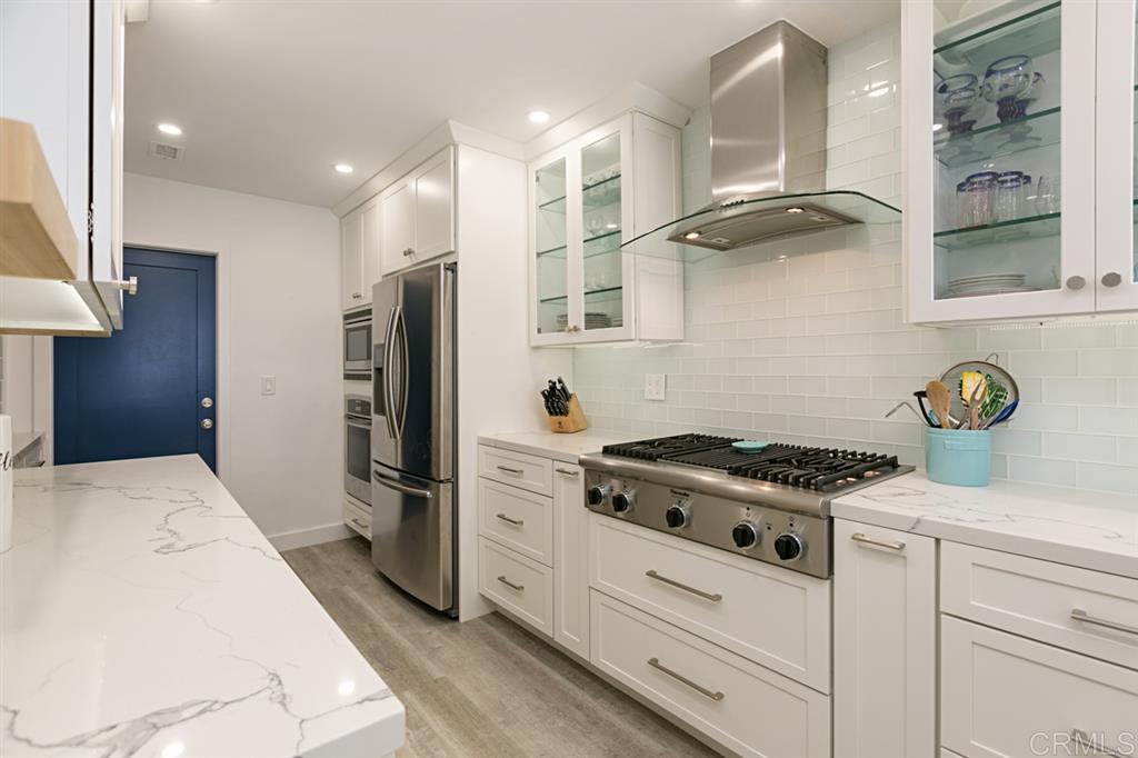 2913 Lancaster Road Carlsbad, CA 92010 - Photo 3 of 24
