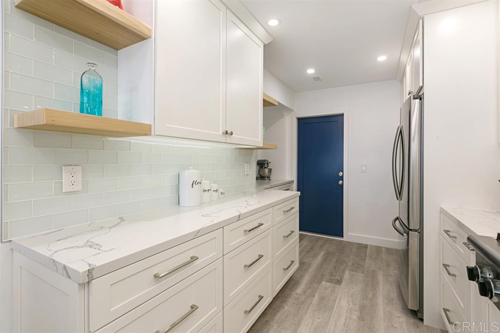 2913 Lancaster Road Carlsbad, CA 92010 - Photo 4 of 24