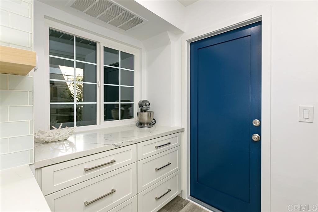 2913 Lancaster Road Carlsbad, CA 92010 - Photo 5 of 24