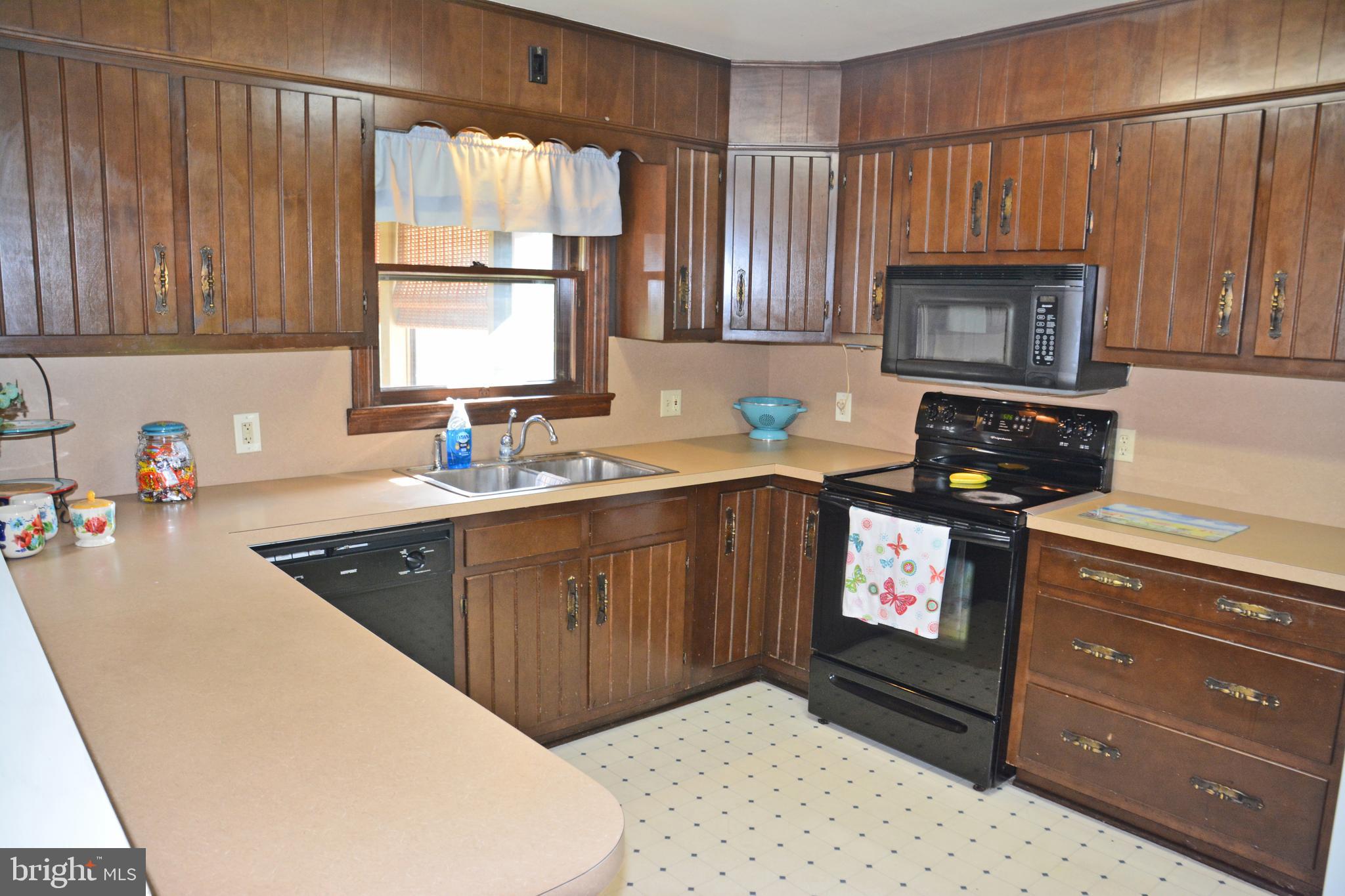 3150 Blue Rock Road Lancaster, PA 17603 - Photo 11 of 43 Gallery Image 11