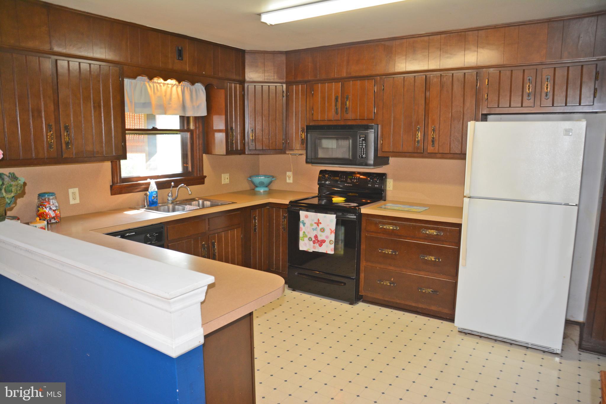 3150 Blue Rock Road Lancaster, PA 17603 - Photo 10 of 43 Gallery Image 10