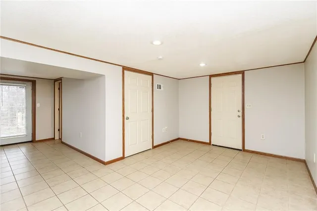 $1,680 | 201 South Ellison Way, Independence, MO 64050