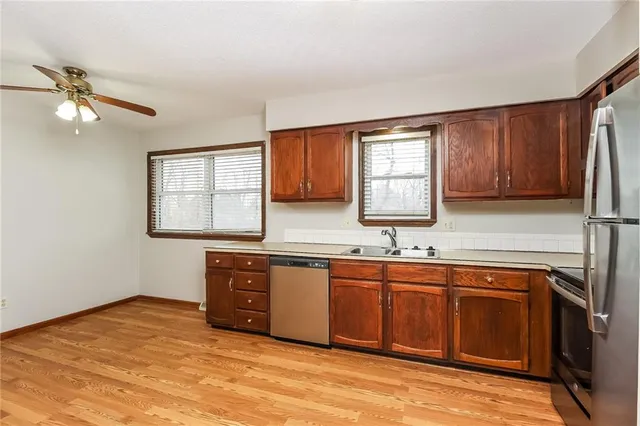 $1,680 | 201 South Ellison Way, Independence, MO 64050