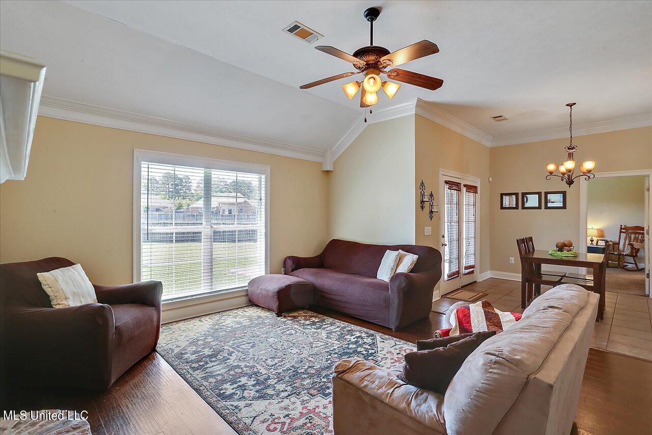 505 Springhill Place Brandon, MS 39047 - Photo 7 of 27 07-505 Springhill Pl