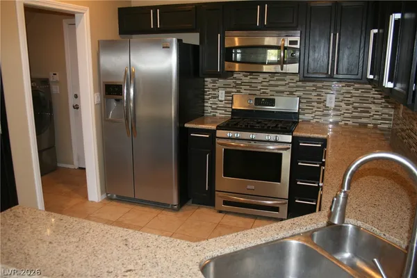 $2,500 | 7115 Quarterhorse Lane, Las Vegas, NV 89148