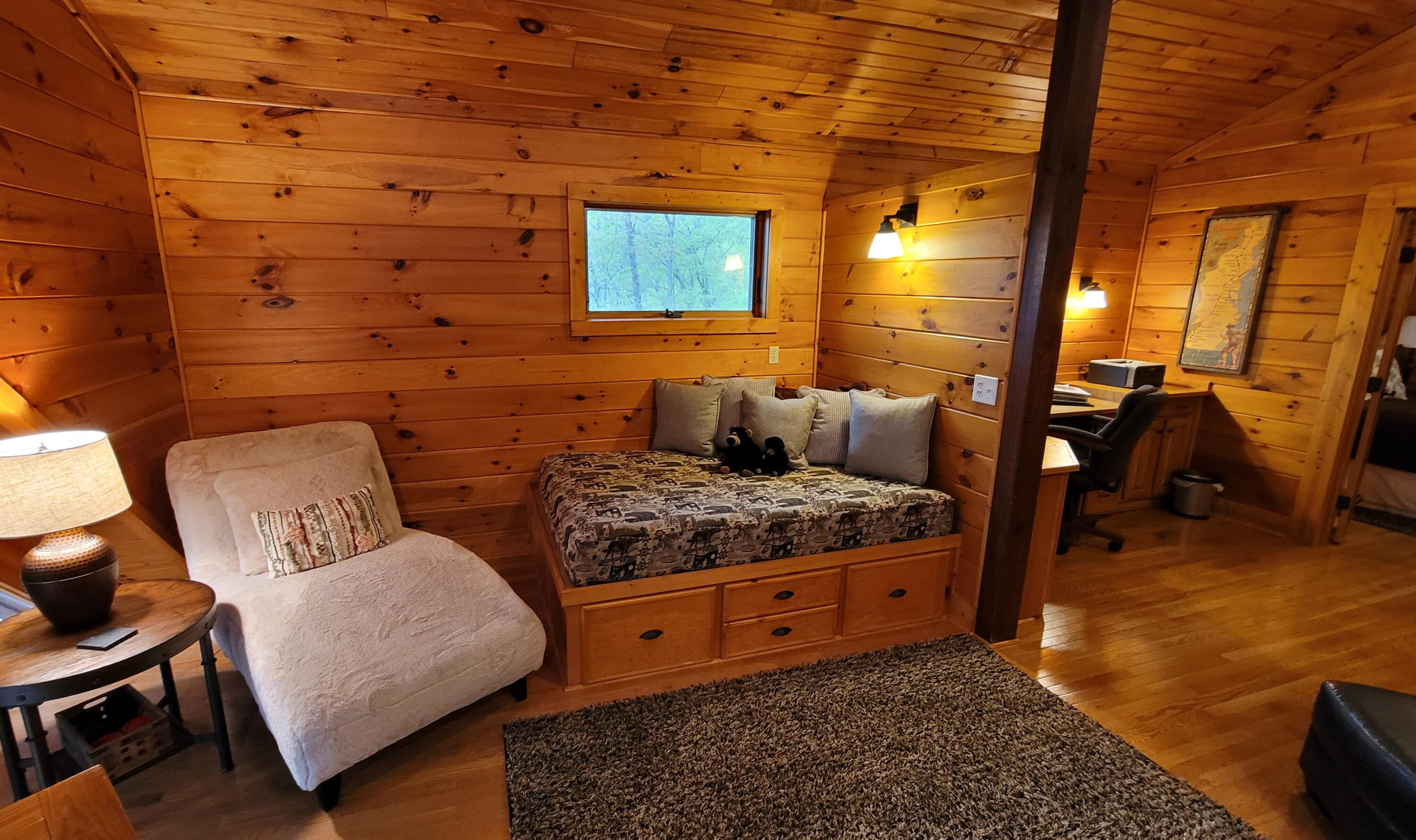 3219 Draft Road Butler, TN 37640 - Photo 19 of 50 DAY BED IN LOFT