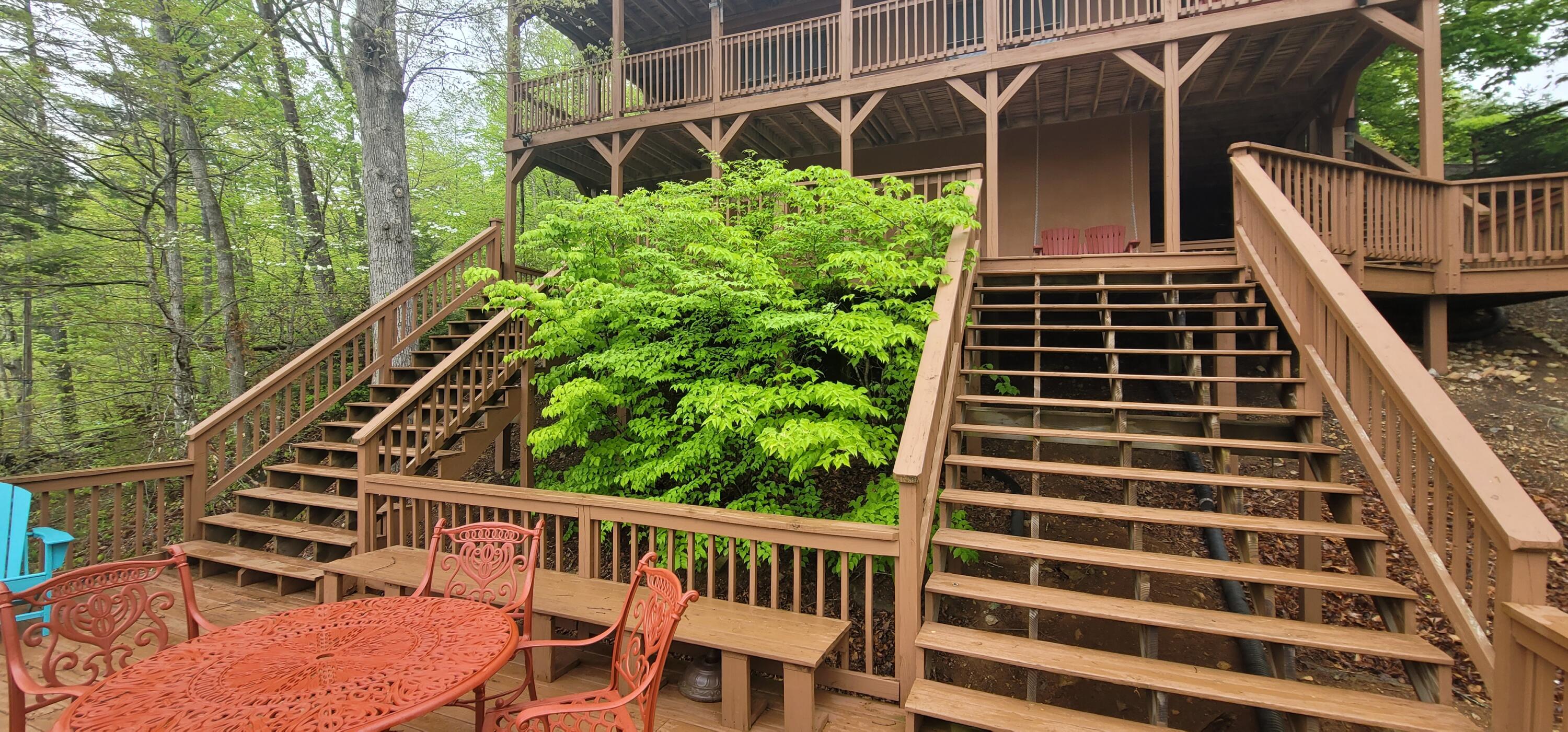 3219 Draft Road Butler, TN 37640 - Photo 33 of 50 DOUBLE STAIRCASE!