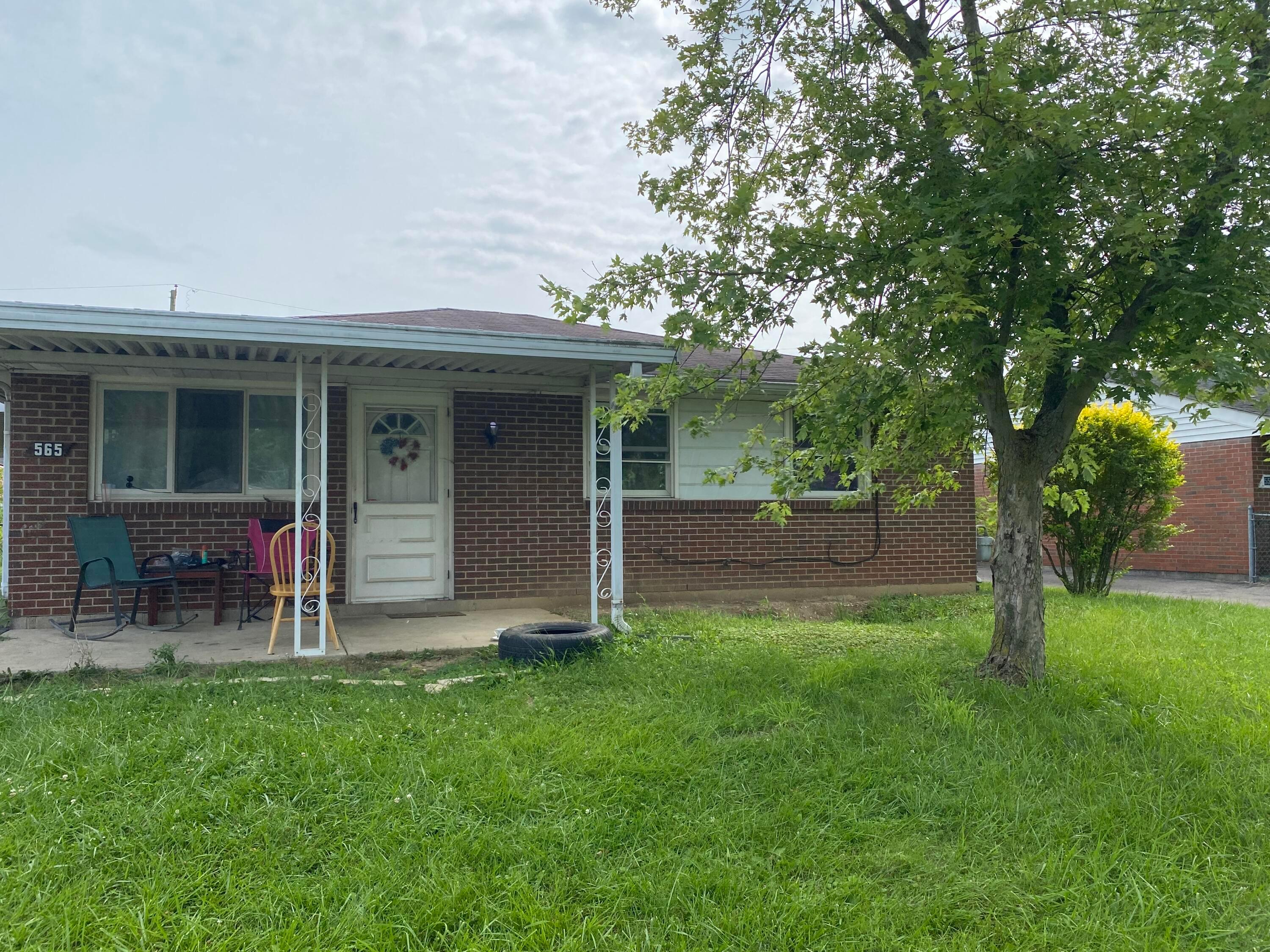 565 Cedarwood Road Columbus, OH 43207 - Photo 2 of 4