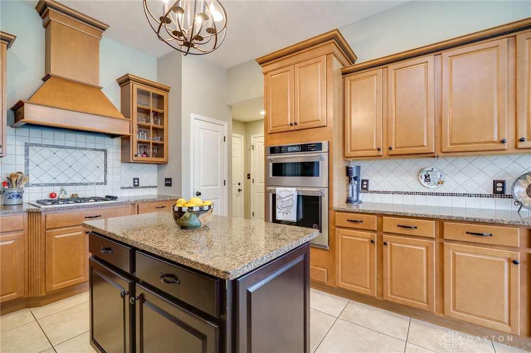 269 Crown Point Drive Dayton, OH 45458 - Photo 12 of 41 Gallery Image 12