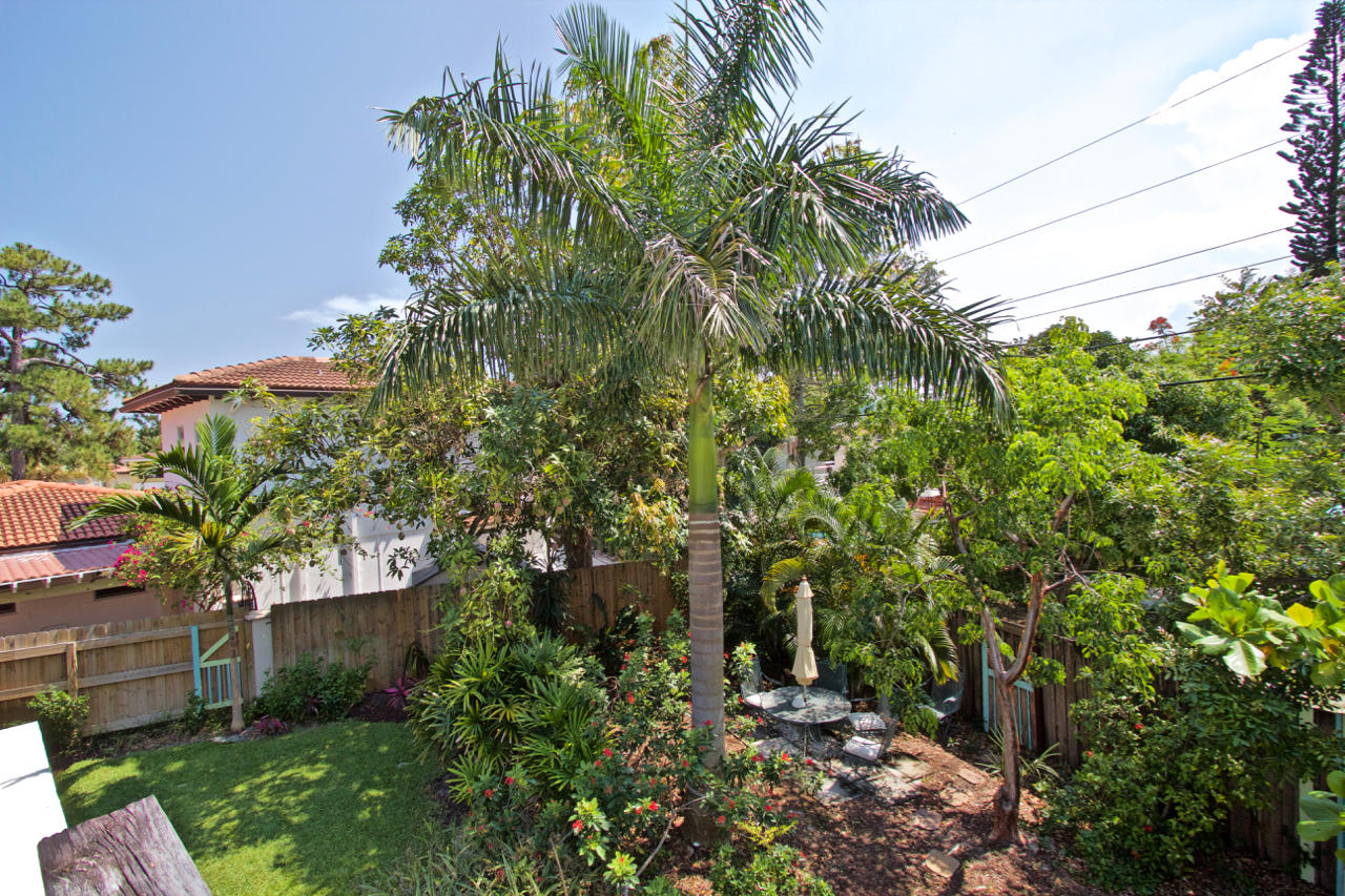 1495 Northeast 4th Court Boca Raton, FL 33432 - Photo 16 of 26 IMG_0540
