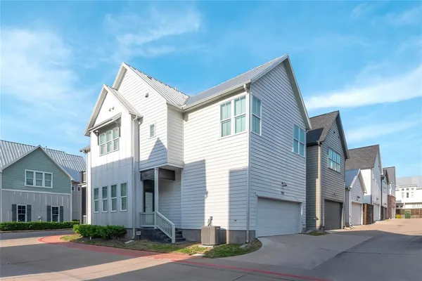 $3,300 | 700 Wooster Lane, Plano, TX 75074