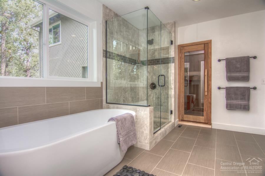 63351 Overtree Road Bend, OR 97701 - Photo 23 of 25 Additional Photo