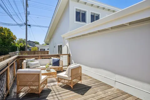 $1,439,000 | 1524 A 17th Avenue, Santa Cruz, CA 95062