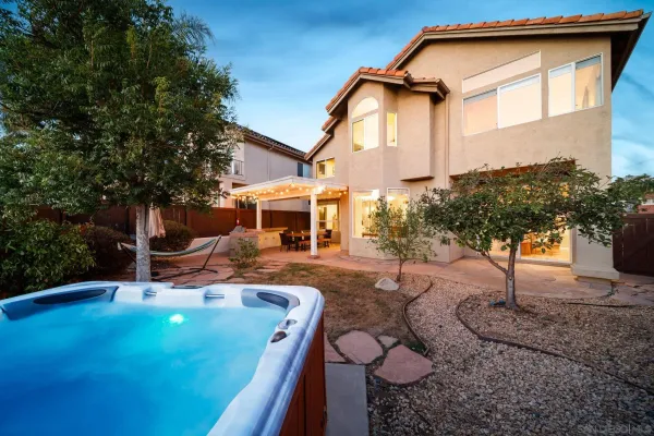 $7,995 | 18106 Chieftain Court, San Diego, CA 92127