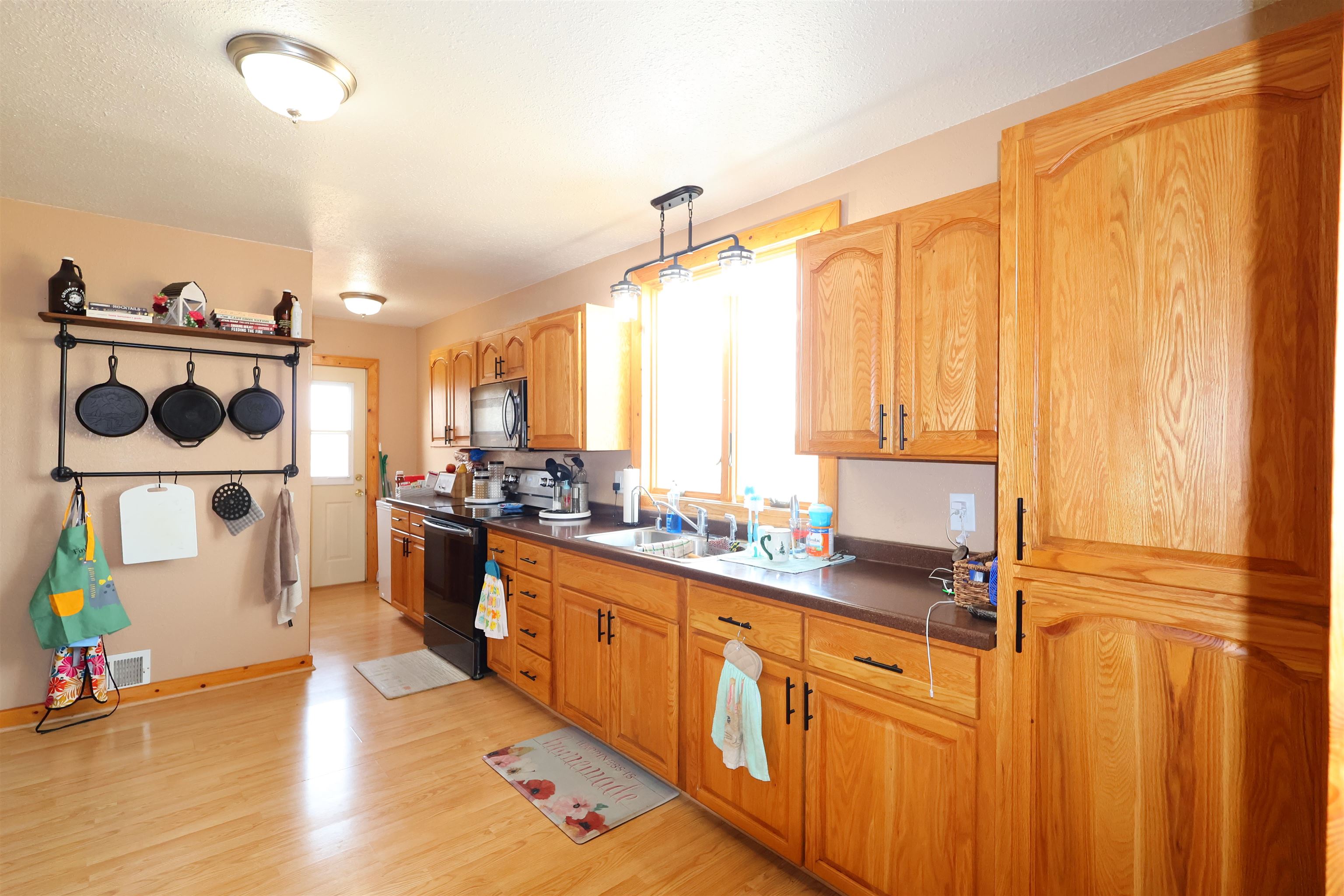 6460 Dutch Hollow Road Potosi, WI 53820 - Photo 4 of 45