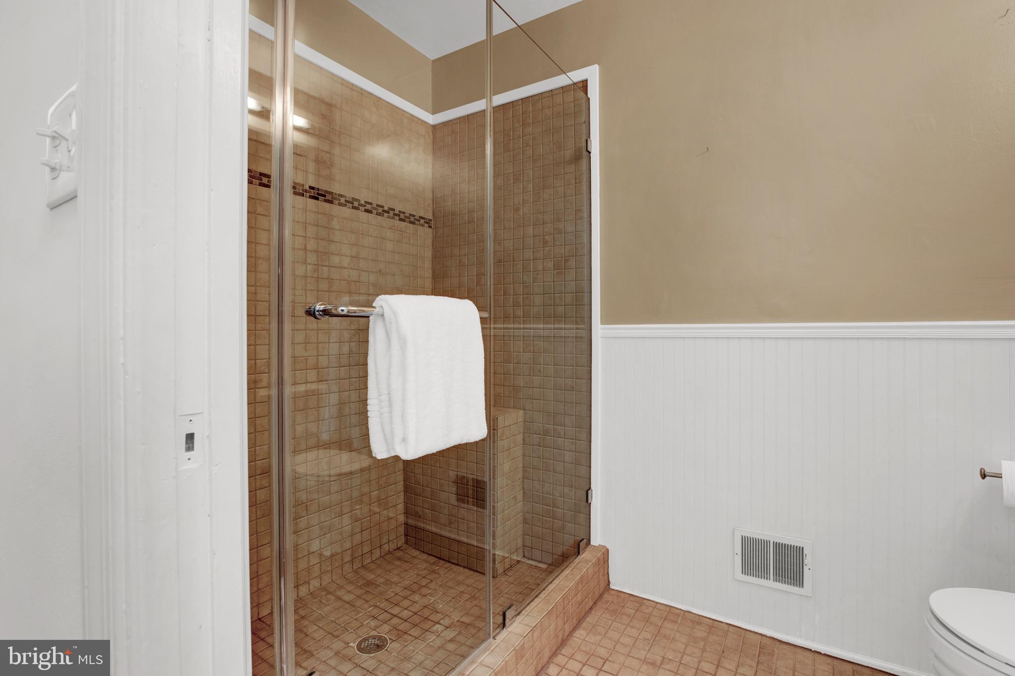 255 10th Street Northeast Washington, DC 20002 - Photo 14 of 49