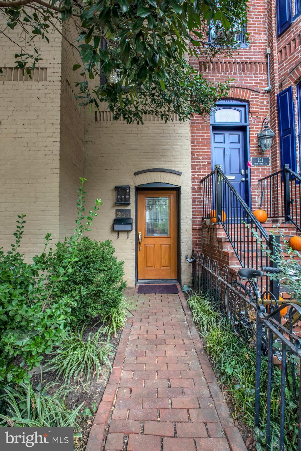 255 10th Street Northeast Washington, DC 20002 - Photo 28 of 49