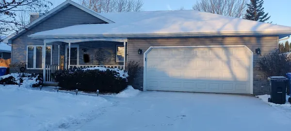 $375,000 | 3225 Blueberry Lane, Appleton, WI 54915