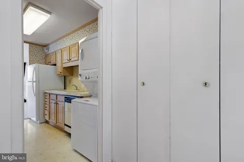 $180,000 | 2401 Pennsylvania Avenue, Unit 715, Wilmington, DE 19806