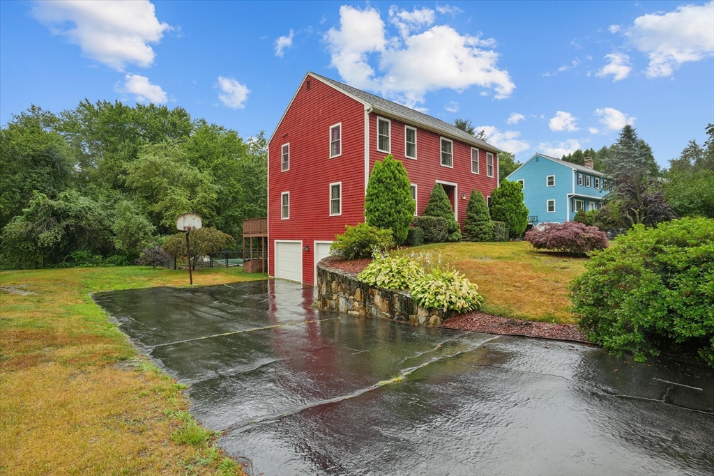 39 Harriman Road Hudson, MA 01749 - Photo 31 of 36 Gallery Image 31