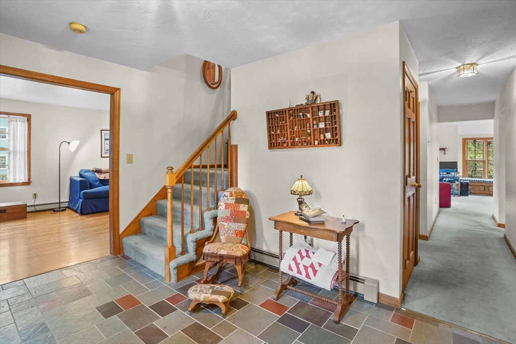 39 Harriman Road Hudson, MA 01749 - Photo 6 of 36 Gallery Image 6