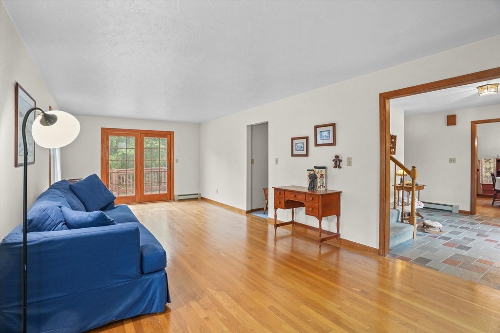 39 Harriman Road Hudson, MA 01749 - Photo 10 of 36 Gallery Image 10