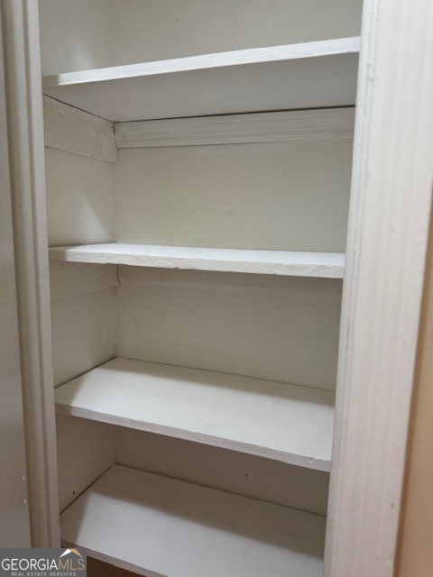 317 Emory Drive Warner Robins, GA 31093 - Photo 7 of 28 a close view of closet