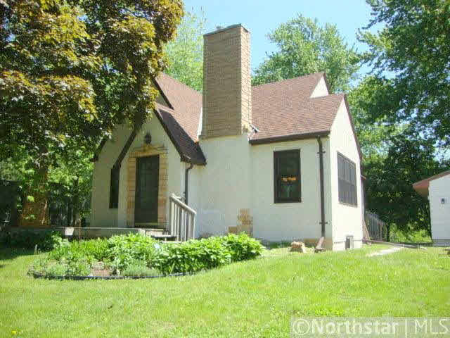 1854 McKnight Road North Maplewood, MN 55109 - Photo 1 of 16 Gallery Image 1