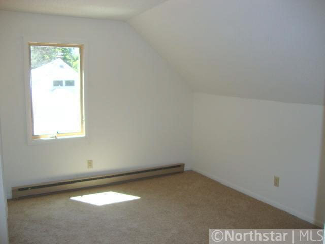 1854 McKnight Road North Maplewood, MN 55109 - Photo 14 of 16 Gallery Image 14