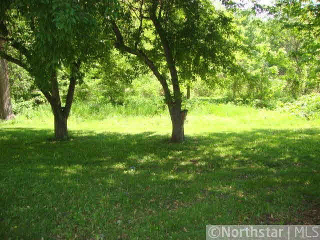 1854 McKnight Road North Maplewood, MN 55109 - Photo 2 of 16 Gallery Image 2