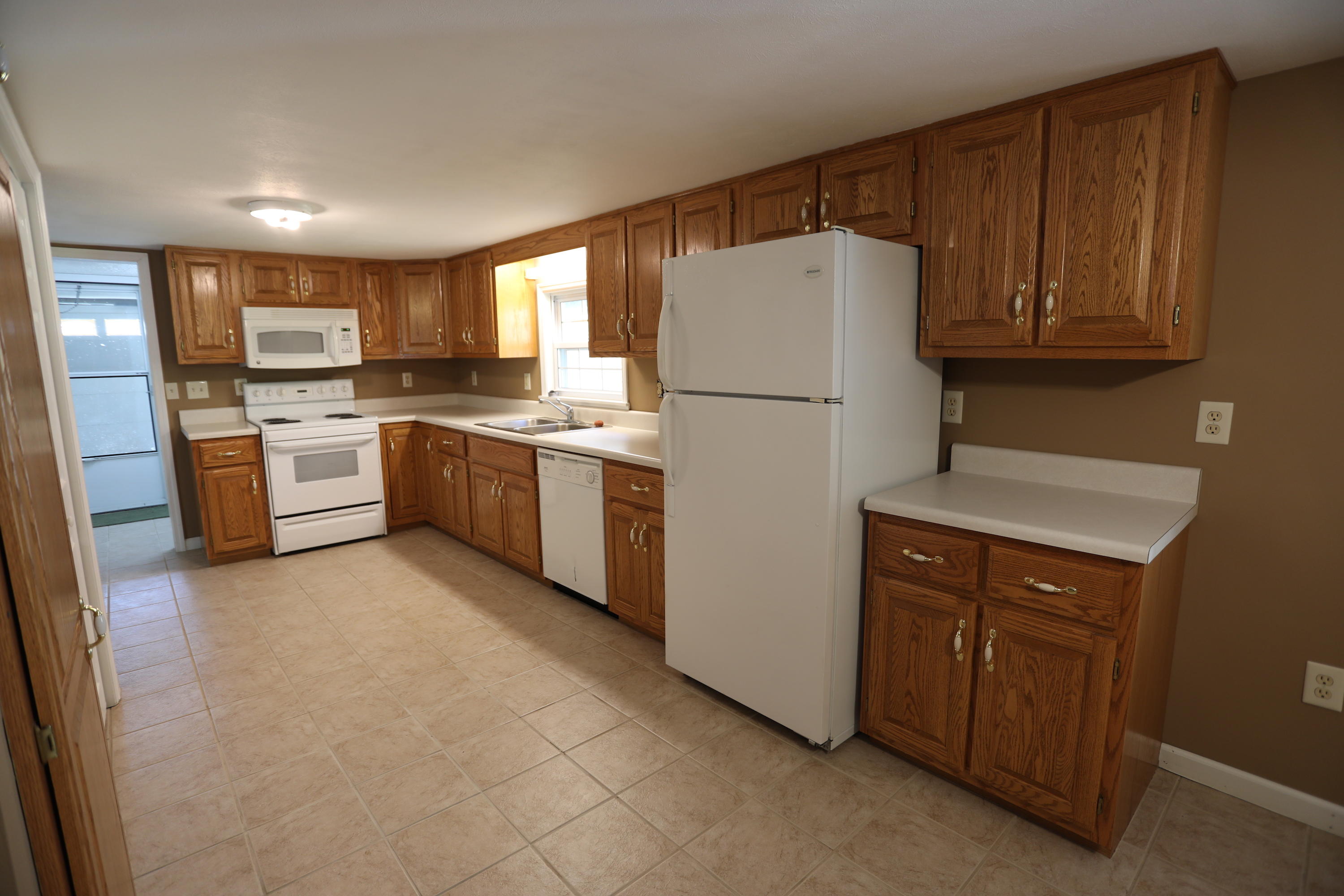 293 Berry Hollow Road Speedwell, TN 37870 - Photo 11 of 31 Kitchen