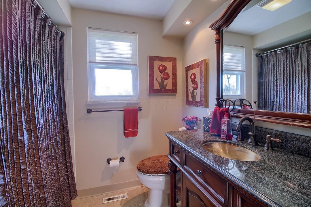 826 Doherty Road Columbus, OH 43228 - Photo 30 of 43 Gallery Image 30