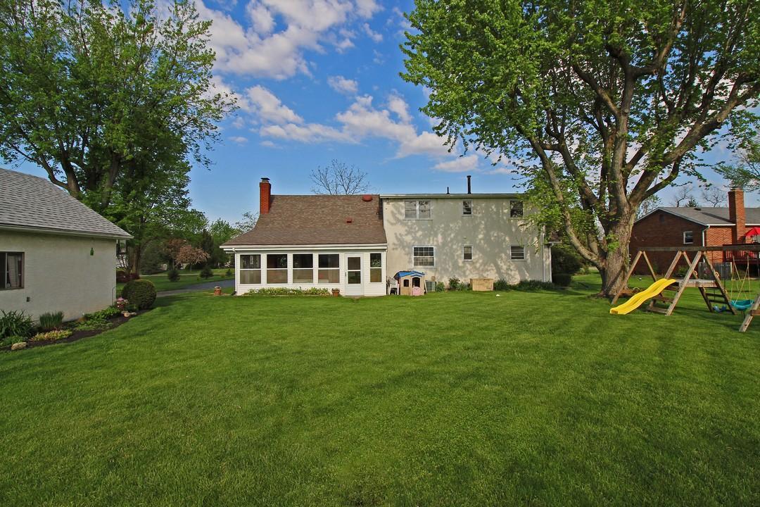 826 Doherty Road Columbus, OH 43228 - Photo 7 of 43 Gallery Image 7