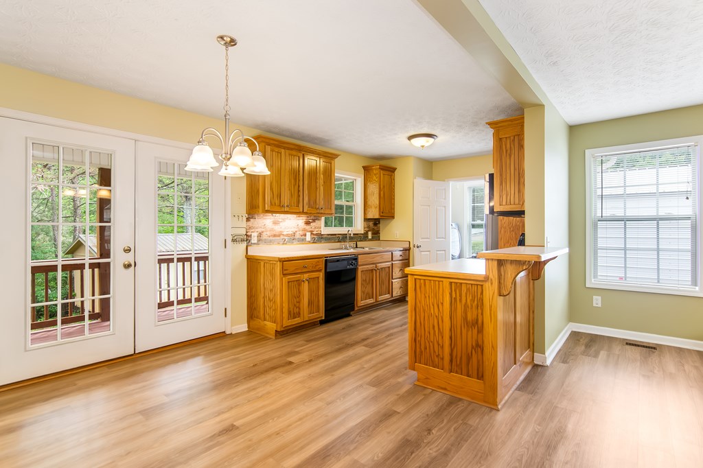 421 Burgess Road Ellijay, GA 30540 - Photo 13 of 61