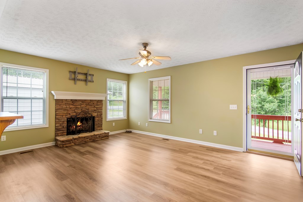 421 Burgess Road Ellijay, GA 30540 - Photo 14 of 61