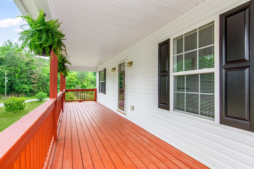 421 Burgess Road Ellijay, GA 30540 - Photo 5 of 61